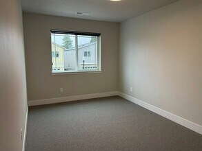 9713 NE 29th Ave in Vancouver, WA - Building Photo - Building Photo