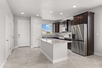 400 Pecos Loop SE-Unit -B in Rio Rancho, NM - Building Photo - Building Photo