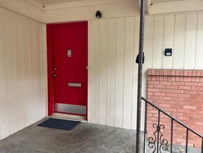 7215 Clemson Dr in Dallas, TX - Building Photo - Building Photo
