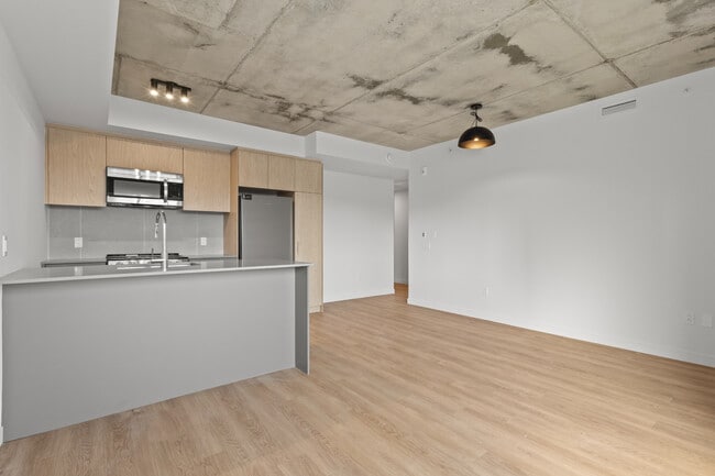 ELAN in Montréal, QC - Building Photo - Building Photo