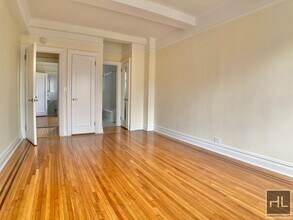 EAST 92 STREET in New York, NY - Building Photo - Building Photo