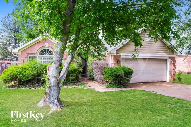 8532 Overcup Oaks Dr in Memphis, TN - Building Photo - Building Photo