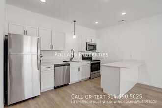 921 Parkview Dr in Wright City, MO - Building Photo - Building Photo