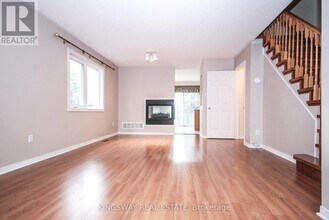 5468 Palmerston Crescent in Mississauga, ON - Building Photo - Building Photo
