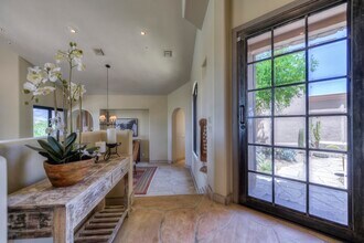 39640 N 104th St in Scottsdale, AZ - Foto de edificio - Building Photo