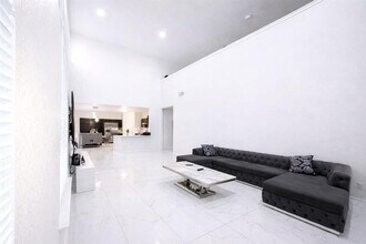 12107 Riprap Dr in Manor, TX - Building Photo - Building Photo