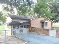 2102 Providence Rd S in Waxhaw, NC - Building Photo - Building Photo