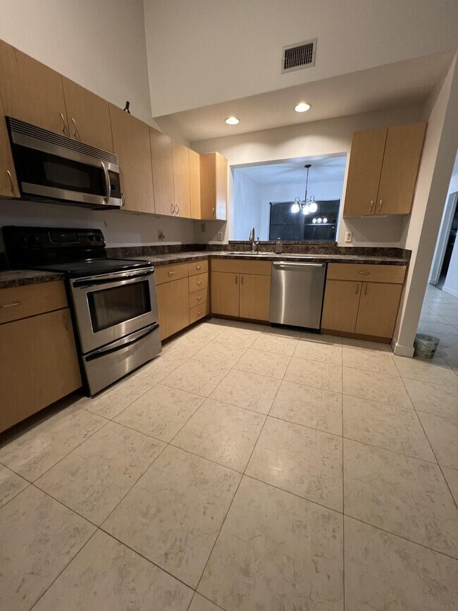 9314 Ketay Cir
