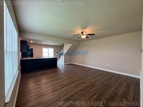 815 Raven Court in Belton, MO - Building Photo - Building Photo
