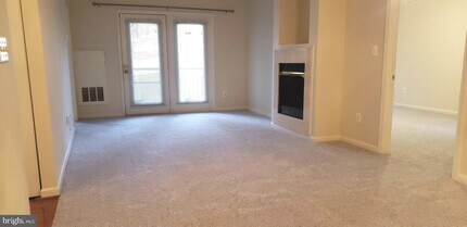 6501 Grange Ln, Unit 201 in Alexandria, VA - Building Photo - Building Photo