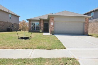Rodeo Palms in Manvel, TX - Building Photo - Interior Photo