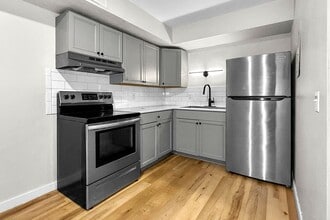 Heatherton 30 in Davenport, IA - Foto de edificio - Building Photo