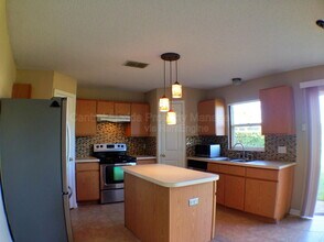 4437 Stonemeadow Dr in Orlando, FL - Building Photo - Building Photo