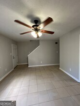 334 Lexington Dr in Lawrenceville, GA - Building Photo - Building Photo