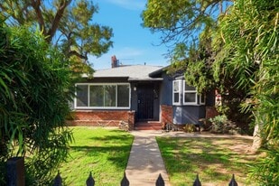 8611 S 5th Ave in Inglewood, CA - Building Photo