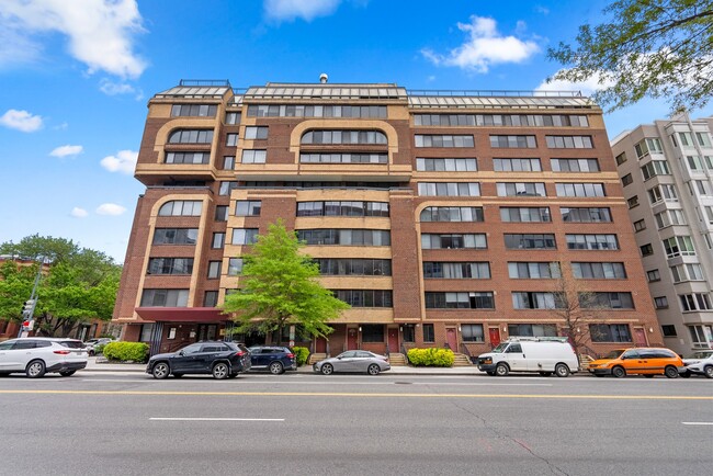 property at 1245 13th St NW