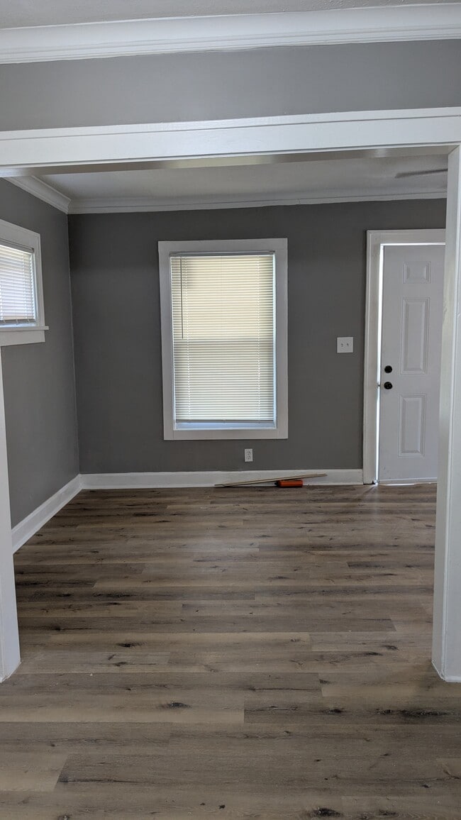 5519 E 55th St in Kansas City, MO - Building Photo - Building Photo