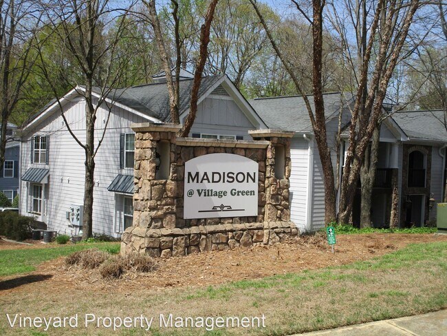 203 Madison Ln S E in Smyrna, GA - Building Photo - Building Photo