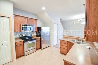 569 85th St in West Des Moines, IA - Building Photo - Building Photo