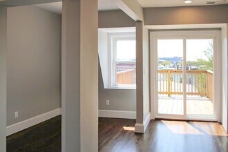 229 Princeton St, Unit 3 in Boston, MA - Building Photo - Building Photo