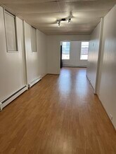 630 Grand St in Hoboken, NJ - Building Photo - Building Photo