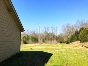 510 Henderson Rd in Batesville, MS - Building Photo - Building Photo