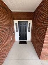 1038 Patriot Landing Dr in Dandridge, TN - Building Photo - Building Photo