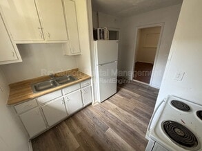 721 English St in Griffin, GA - Building Photo - Building Photo