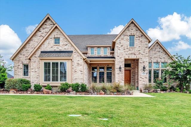property at 625 Lakeshore Blvd