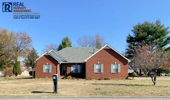 402 Haynes Haven Ln in Murfreesboro, TN - Building Photo