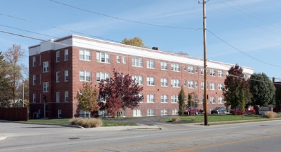 SUITES OF IRVINGTON in Indianapolis, IN - Building Photo - Building Photo