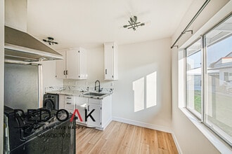 8136 Constance St, Unit 8136 in Rosemead, CA - Foto de edificio - Building Photo