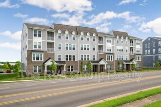 14479 Hancock Towns Dr in Midlothian, VA - Building Photo - Building Photo