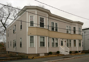 12 Bennett St in Beverly, MA - Building Photo - Building Photo