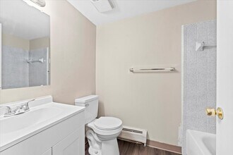 1778 Goddard Rd, Unit 1778-1 - UPG in Lincoln Park, MI - Building Photo - Building Photo