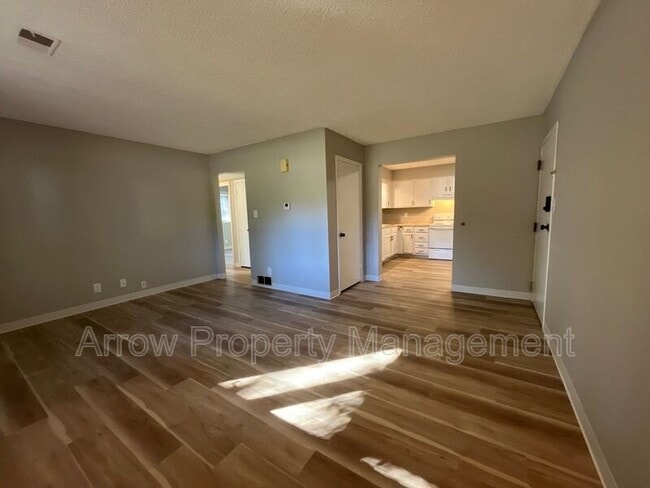320 Lincoln St in Seward, NE - Building Photo - Building Photo