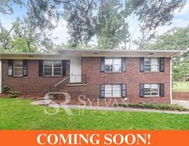 36 8th Pl in Pleasant Grove, AL - Building Photo