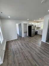 52 Sarine Rd in Wurtsboro, NY - Building Photo - Building Photo