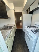 921 Meridian Ave in Miami Beach, FL - Building Photo - Building Photo