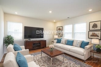 554 Torrey Pines Ln in Lebanon, TN - Building Photo - Building Photo