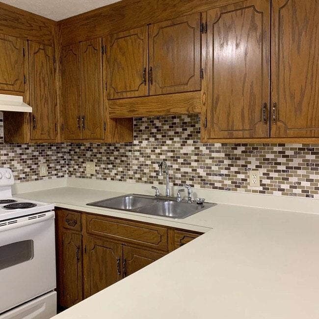 1137 Homestead Garden Ct in Forest, VA - Building Photo - Building Photo