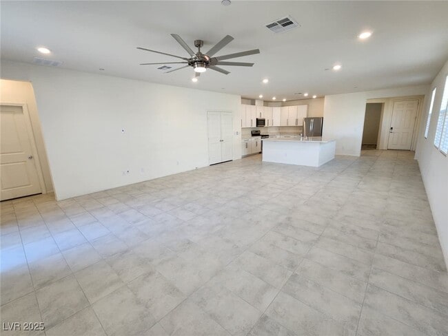 property at 2910 Ventana Ridge Ave