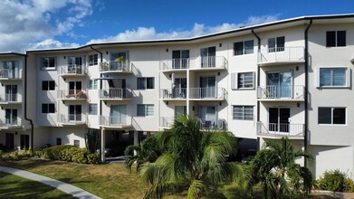 1967 S Ocean Blvd, Unit 420C in Pompano Beach, FL - Building Photo - Building Photo