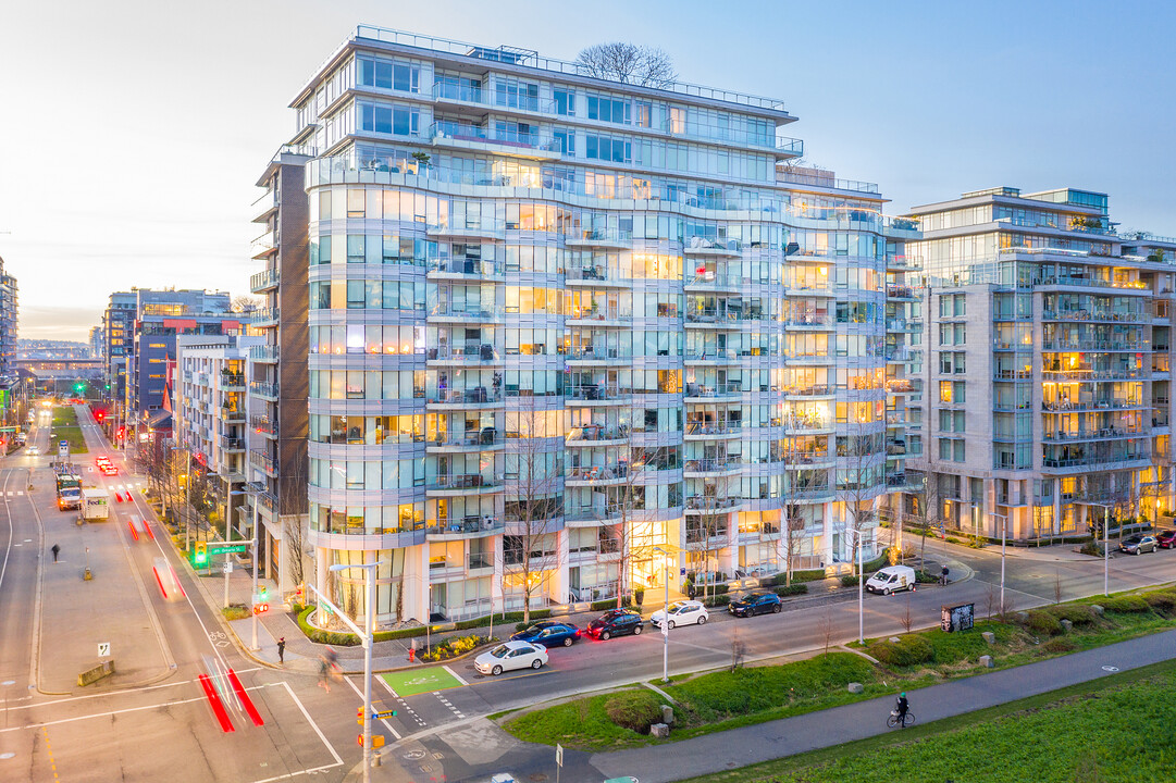 Sails - Village on False Creek in Vancouver, BC - Building Photo