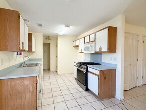 8631 Mapletwist St in Houston, TX - Building Photo - Building Photo