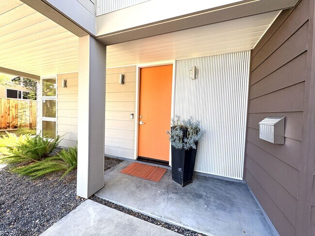 865 Ames Ave in Palo Alto, CA - Building Photo - Building Photo