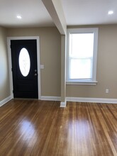 16 Avenue E in Norwalk, CT - Building Photo - Building Photo