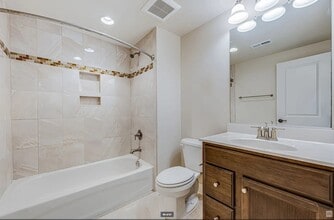 2032 Arch Dr in Falls Church, VA - Building Photo - Building Photo