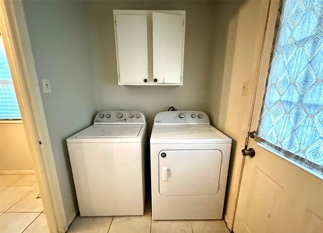 3238 Cherry Springs Dr in Missouri City, TX - Building Photo - Building Photo