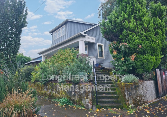 636 N Shaver St in Portland, OR - Building Photo - Building Photo